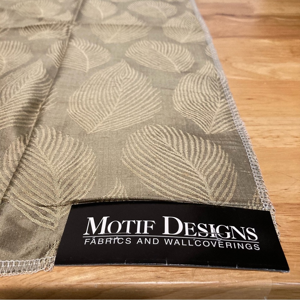 Motif Designs 100% Silk Fabric Swatch Bronze Feather Pattern 24”x24” 2000s Vtg - Picture 12 of 15